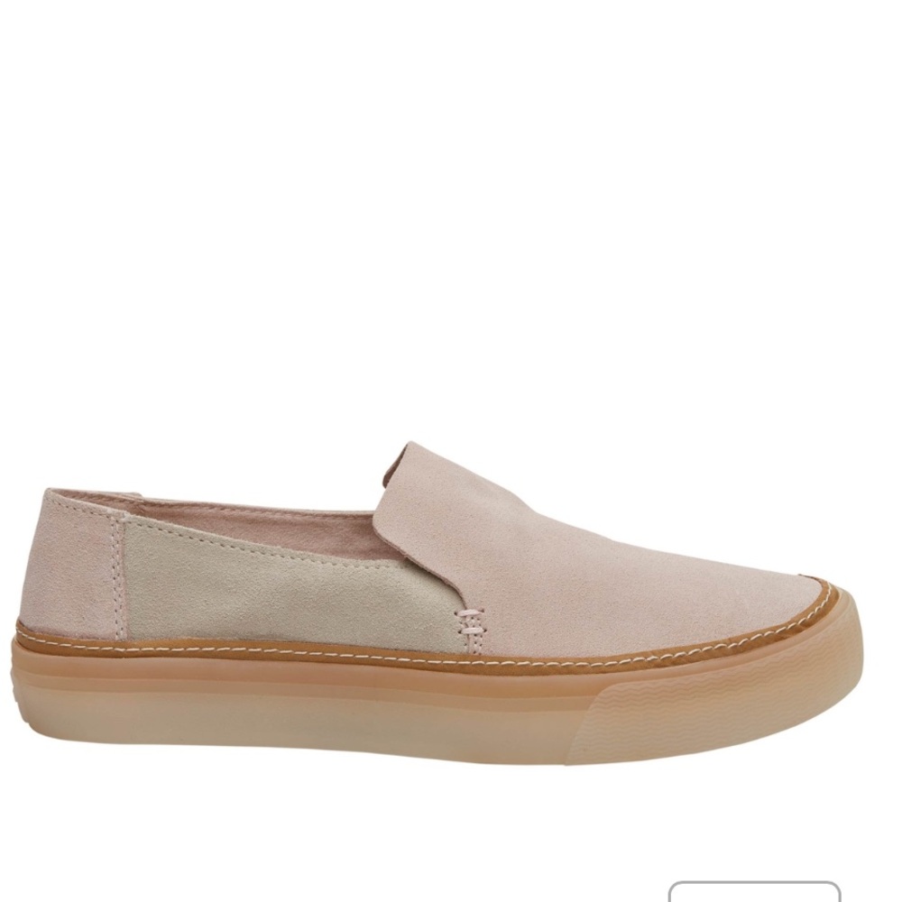 TOMS suede loafers sneakers flats shoes US 9 preppy super comfy vacation travel